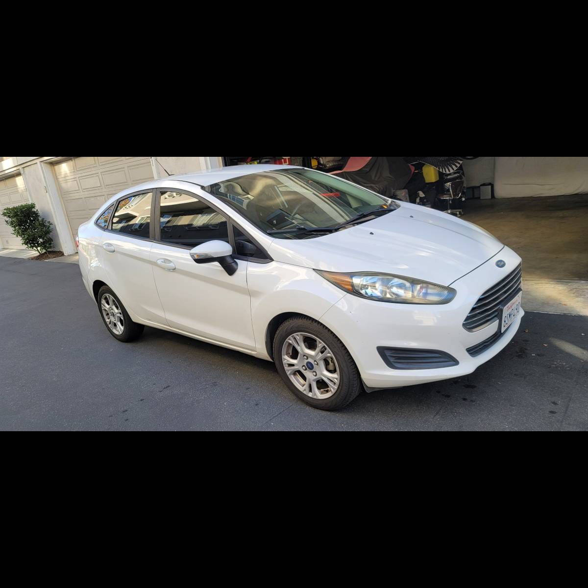 2015 Ford Fiesta Se,clean Title, Current Tags, Smogged $4900 for sale in CA