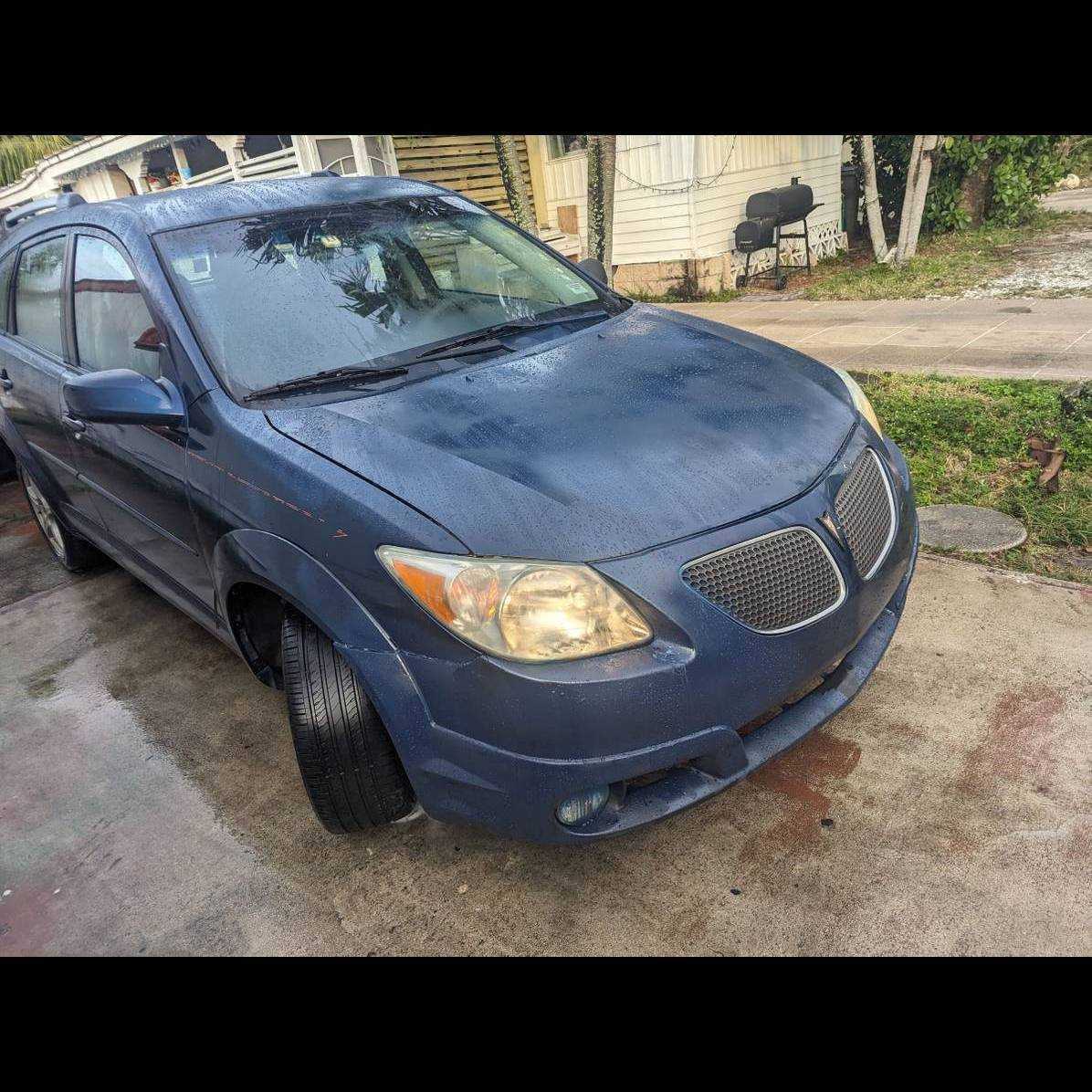 2007 Pontiac Vibe for sale in -
