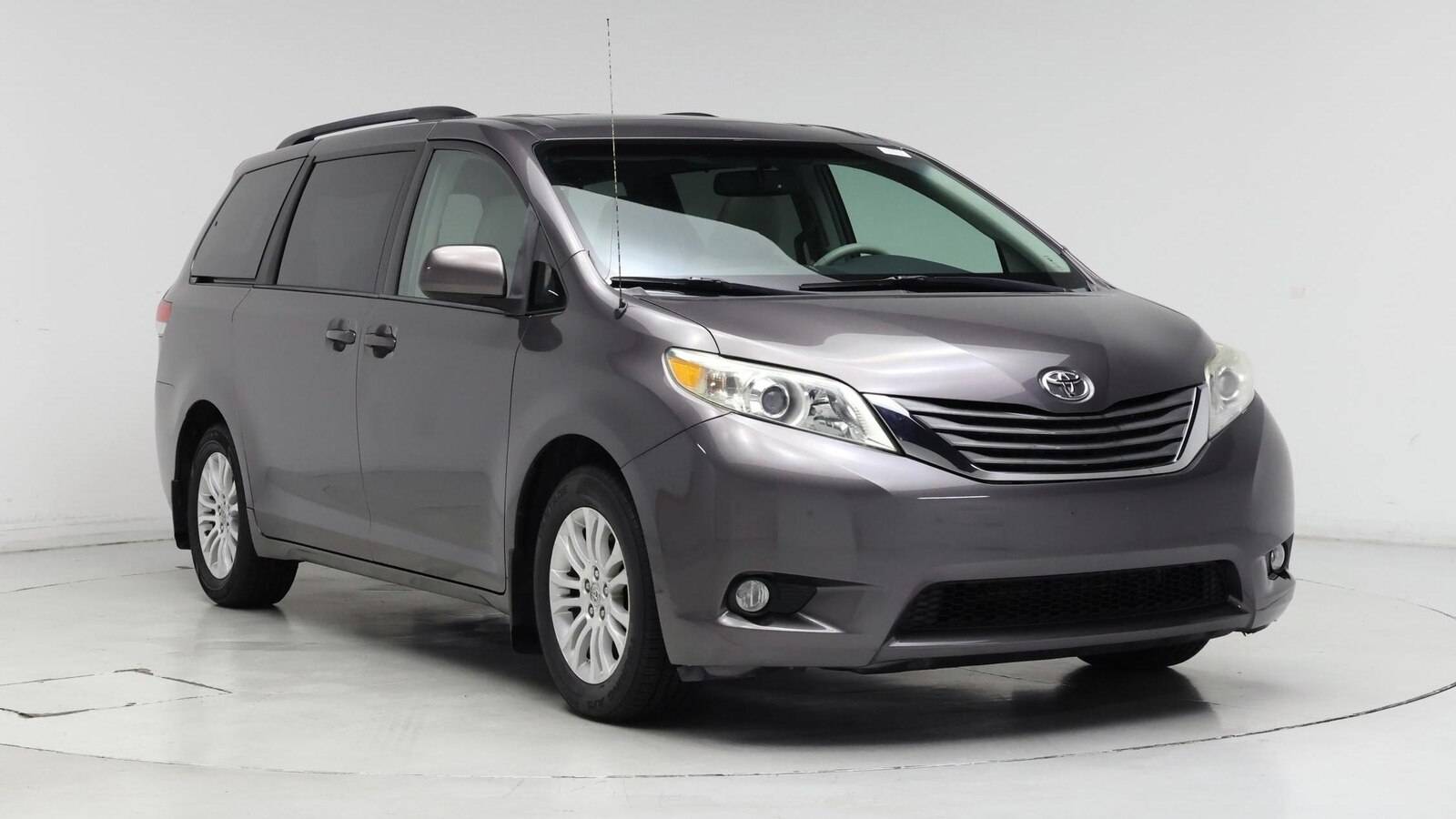 2013 Toyota Sienna for sale in FL