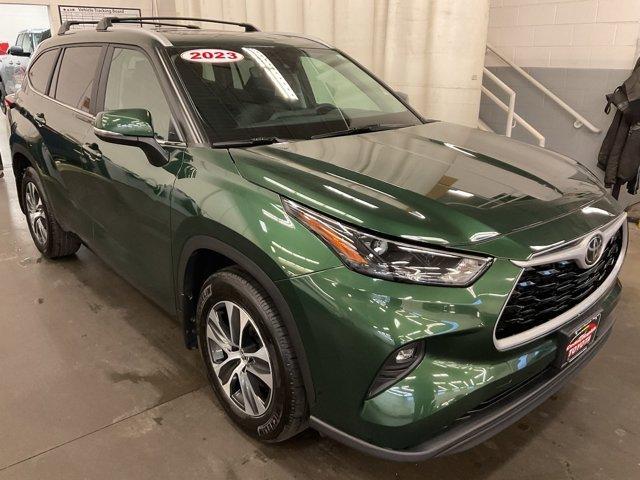 2023 Toyota Highlander for sale in IA