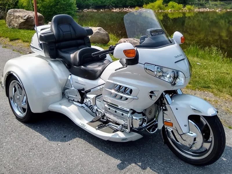 Photo of california sidecar